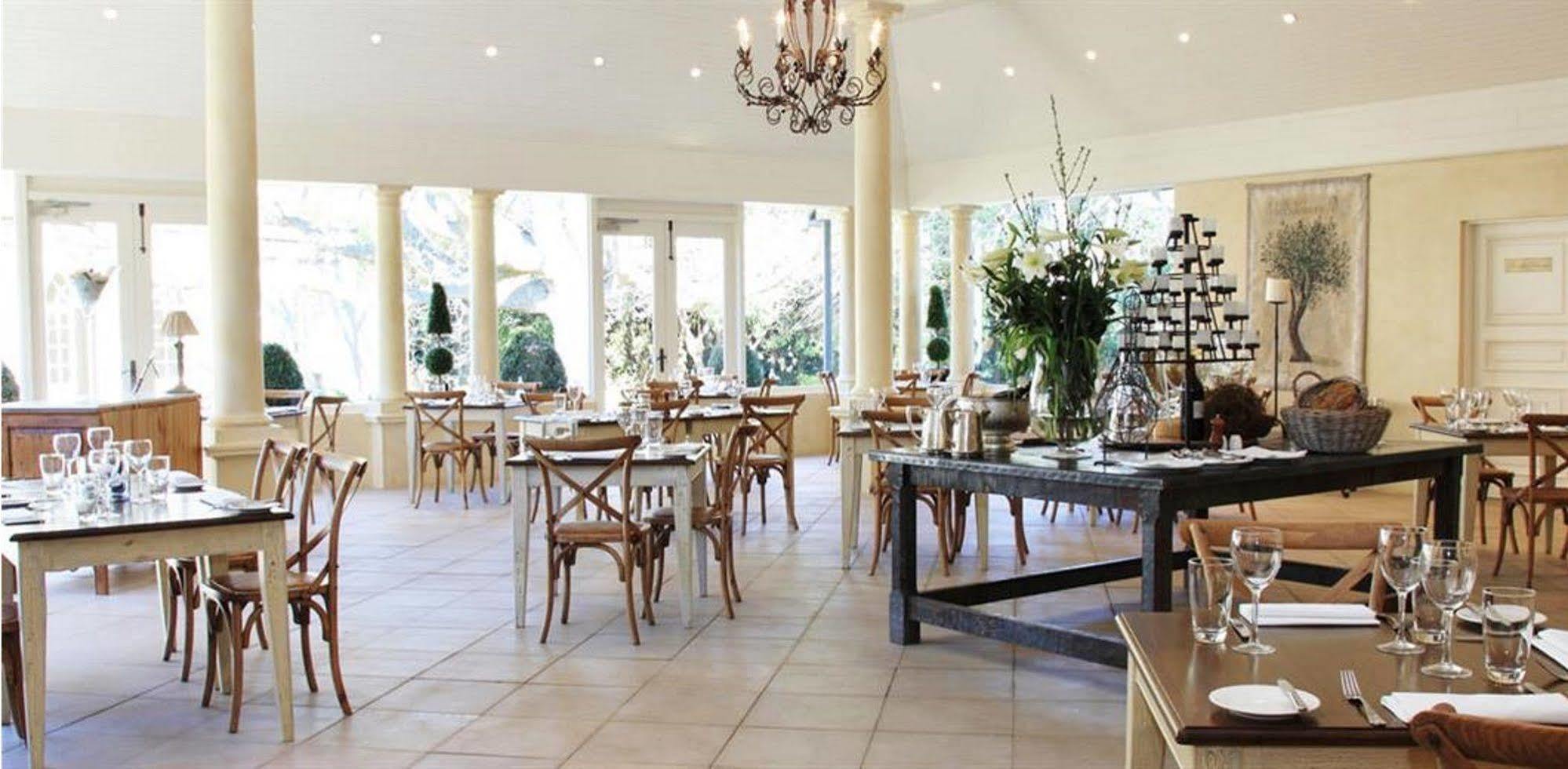 Milton Park Country House Hotel & Spa Bowral Esterno foto